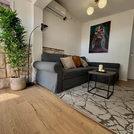 Get Garden Apartament